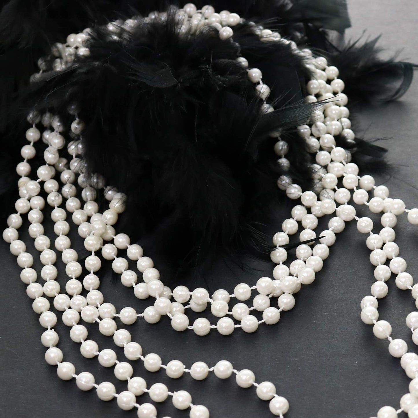 GIFTEXPRESS Collares de perlas blancas de 48"