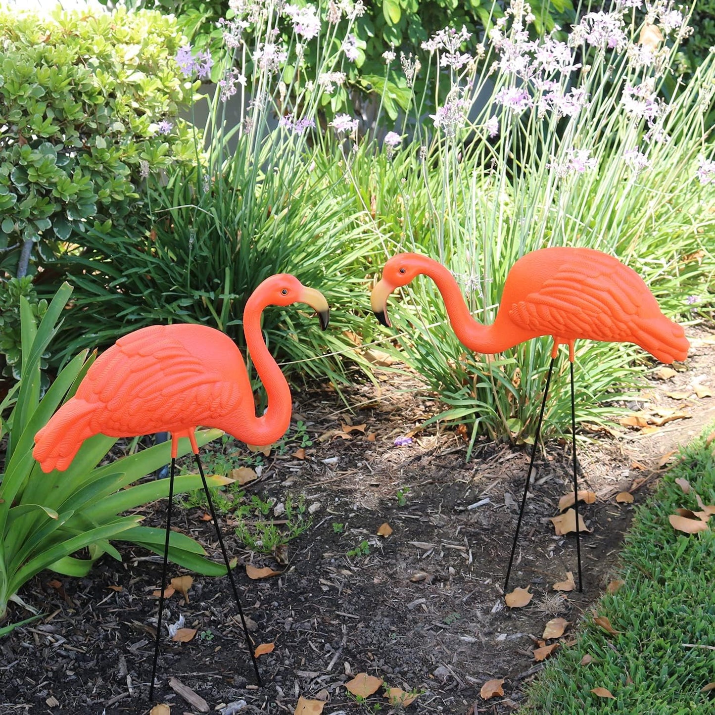 GIFTEXPRESS Thanksgiving Flamingos, Orange Flamingos for Halloween Lawn Ornaments, Fall Décor, Plastic Flamingo Garden Yard Stakes (Pack of 2)