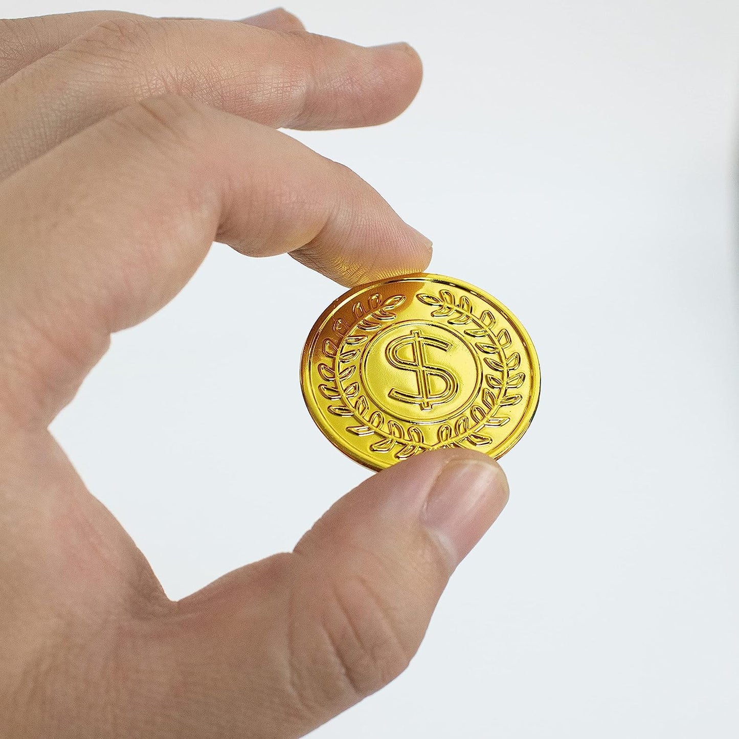 GIFTEXPRESS 144pcs Plastic Gold Coins