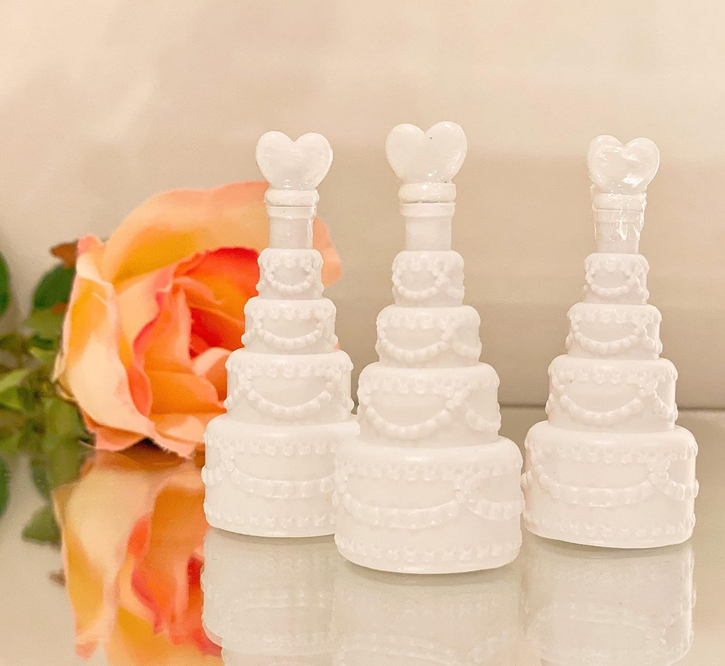 GIFTEXPRESS 48 varitas de burbujas de boda de 3.0 in, varitas de burbujas en forma de pastel blanco